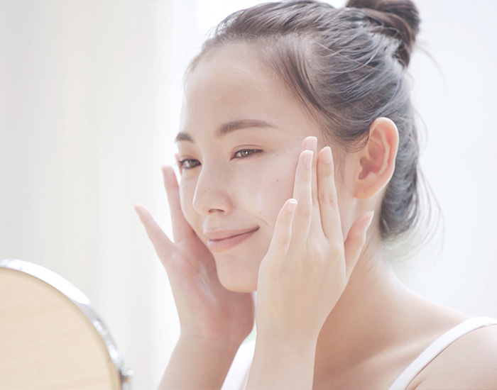 シミ取りレーザー治療で痛みを感じる理由